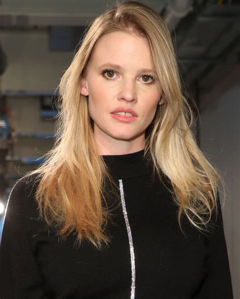 who is lara stone